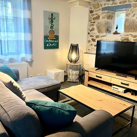 Villa Penty Du Belou, Cozy, En Pleine Campagne, 1 A 6 Personnes Mellac Exterior foto
